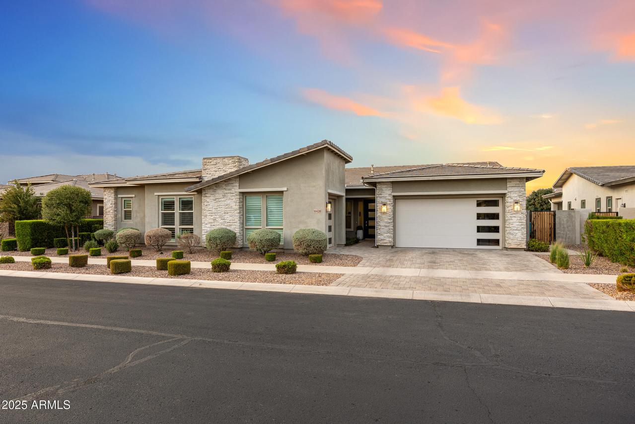 10420 E Trillium Ave., Mesa, AZ 85212
