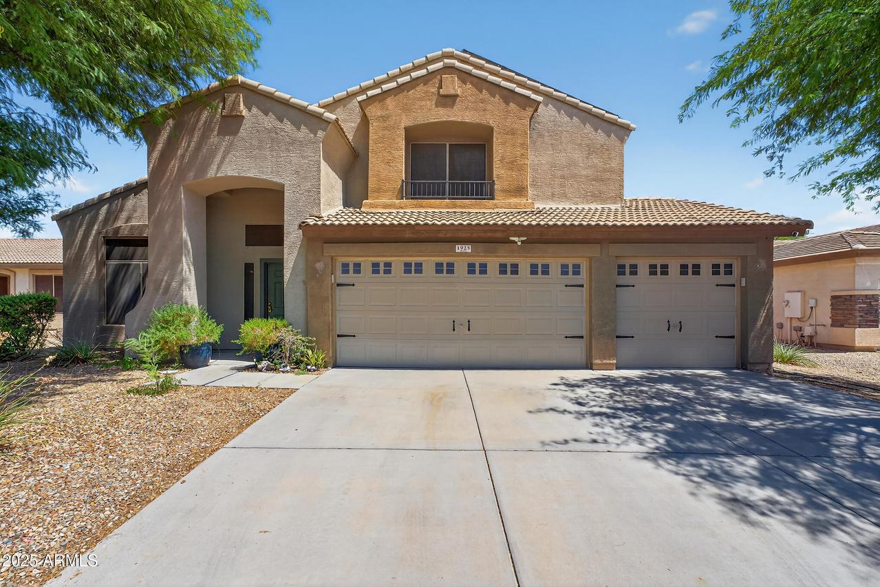 1925 S 156th Dr., Goodyear, AZ 85338