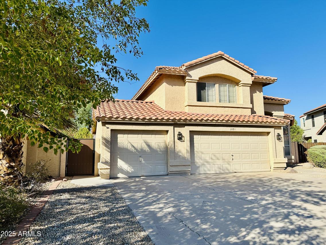 2450 E Cathedral Rock Dr., Phoenix, AZ 85048