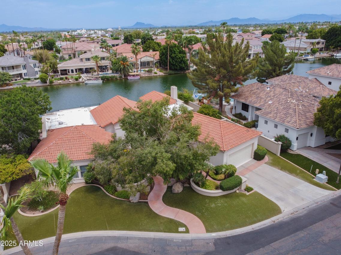 1406 E Coral Cove Dr., Gilbert, AZ 85234