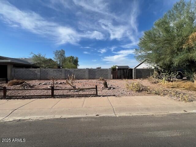 8654 W Earll Dr. #41, Phoenix, AZ 85037
