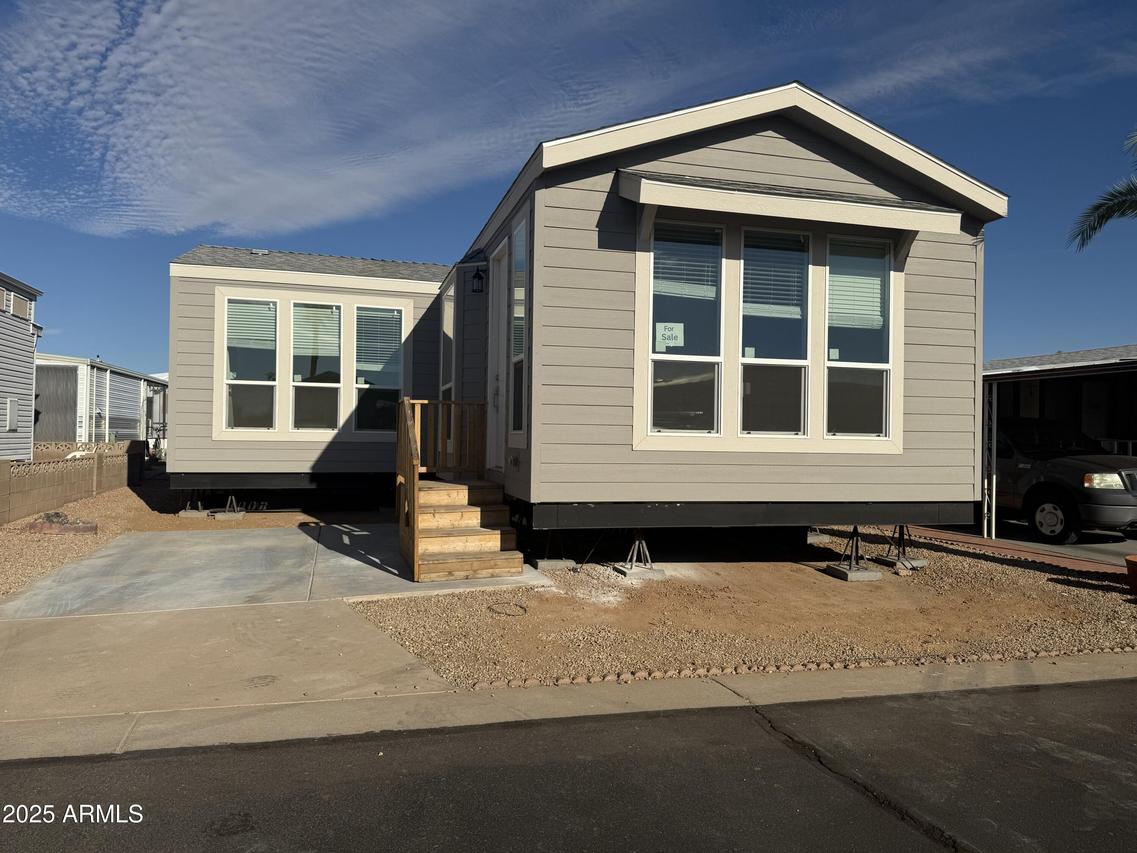 7750 E Broadway Rd. #255, Mesa, AZ 85208