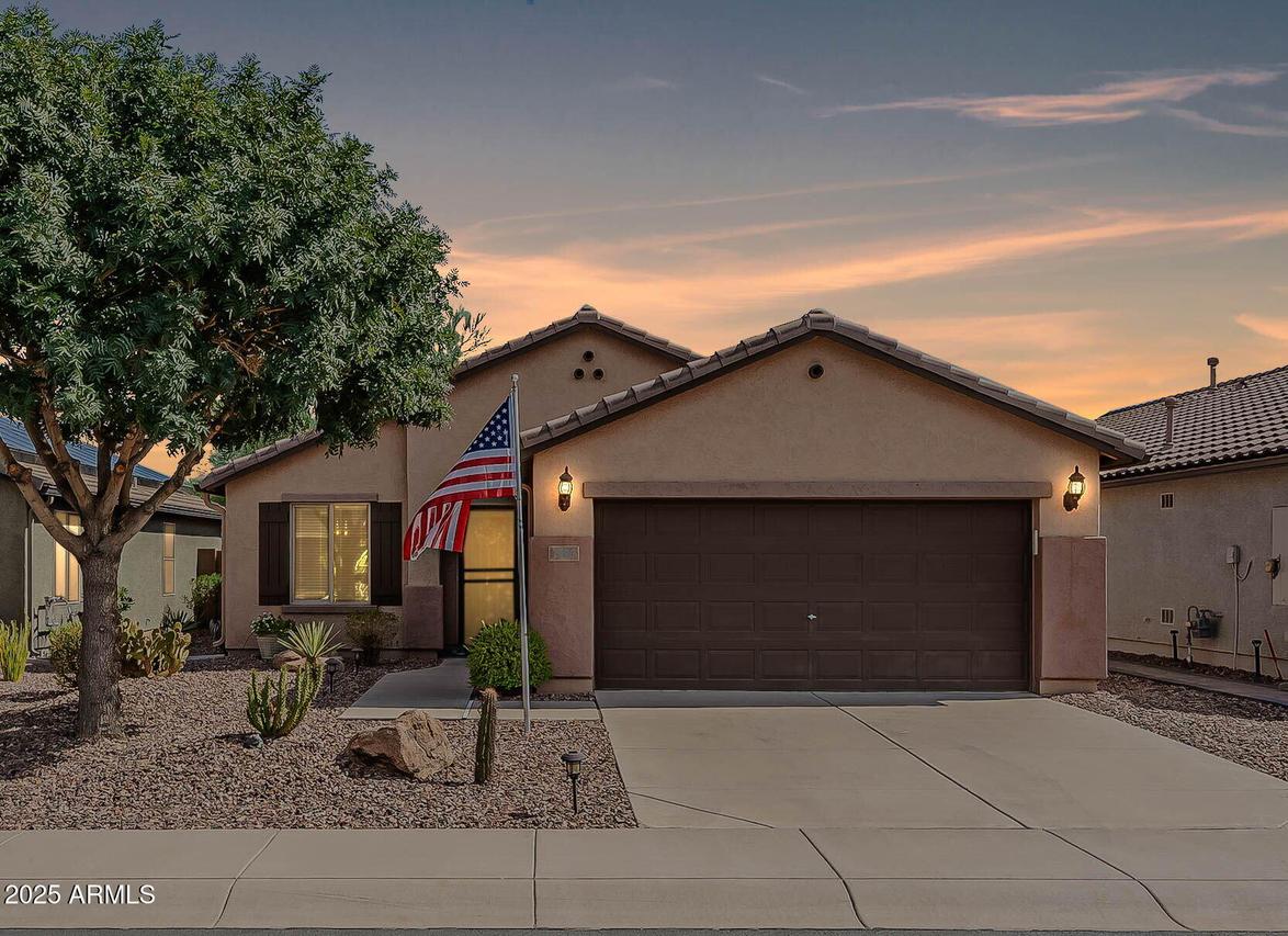 7995 W Sonoma Way, Florence, AZ 85132