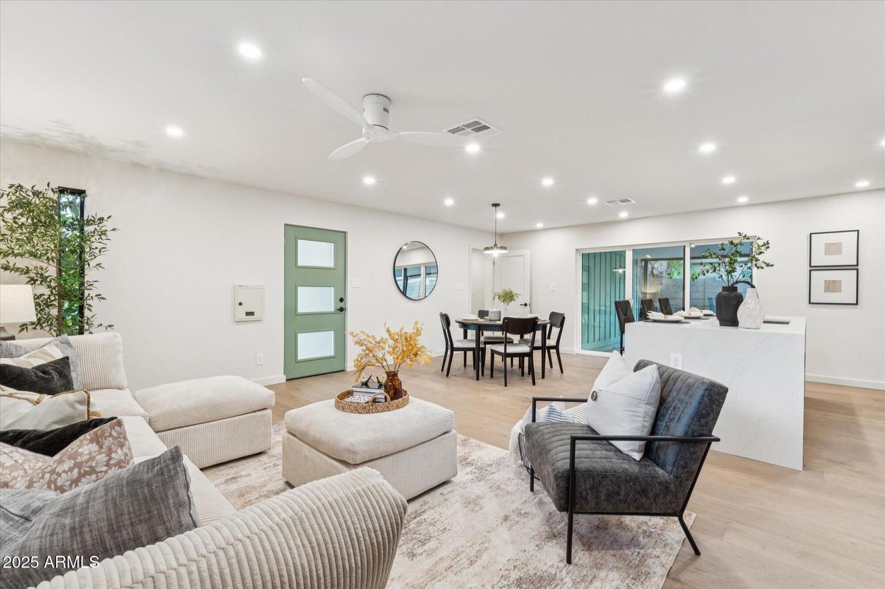 2423 E Flower St., Phoenix, AZ 85016