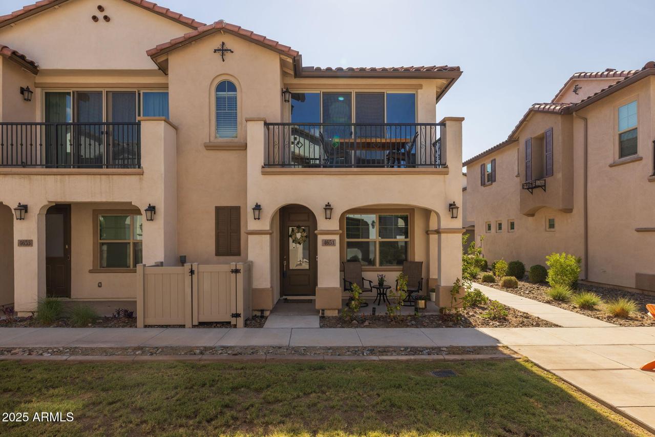 4651 S Glacier, Mesa, AZ 85212