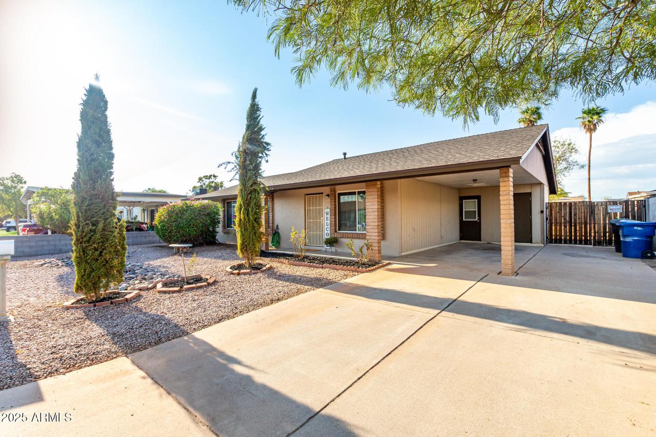 714 E Harmony Ave., Mesa, AZ 85204