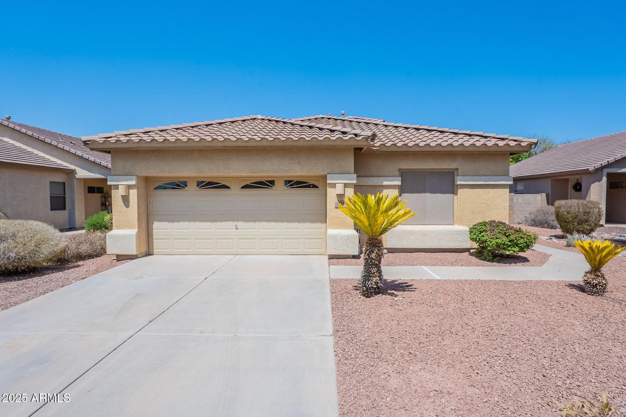 12532 W Apodaca Dr., Litchfield Park, AZ 85340