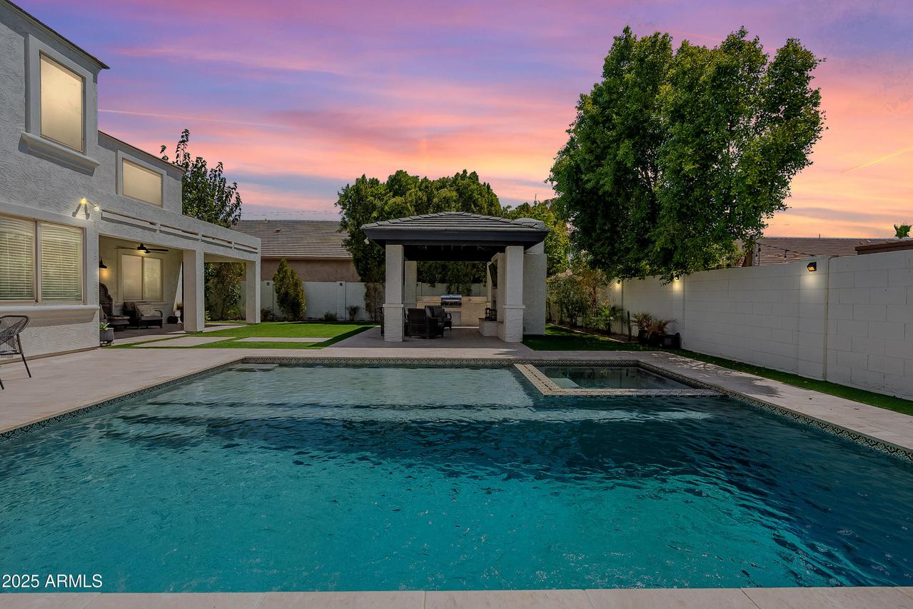 253 E Crescent Pl., Chandler, AZ 85249