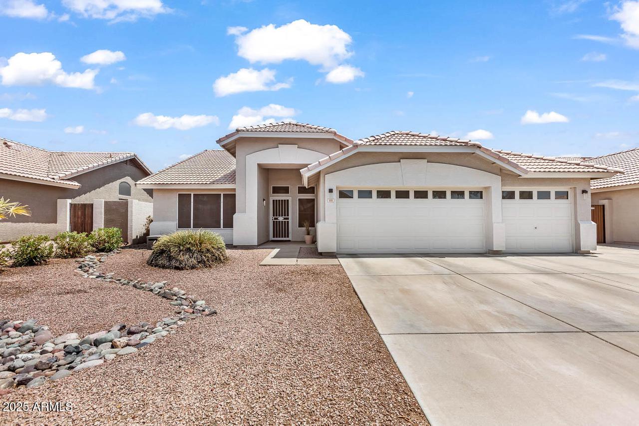 1111 S Rowen Ave., Mesa, AZ 85208