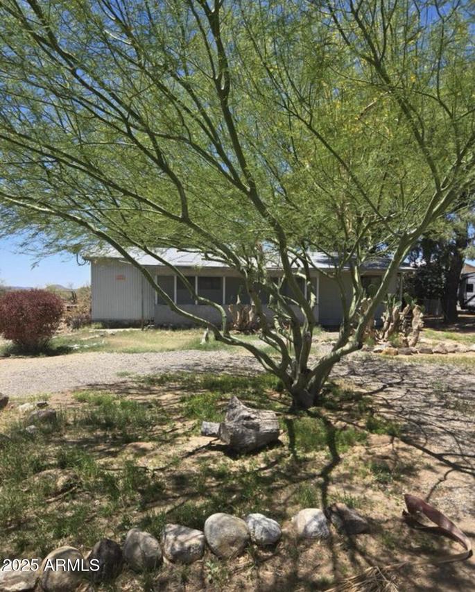 23990 W Coleman Dr., Congress, AZ 85332