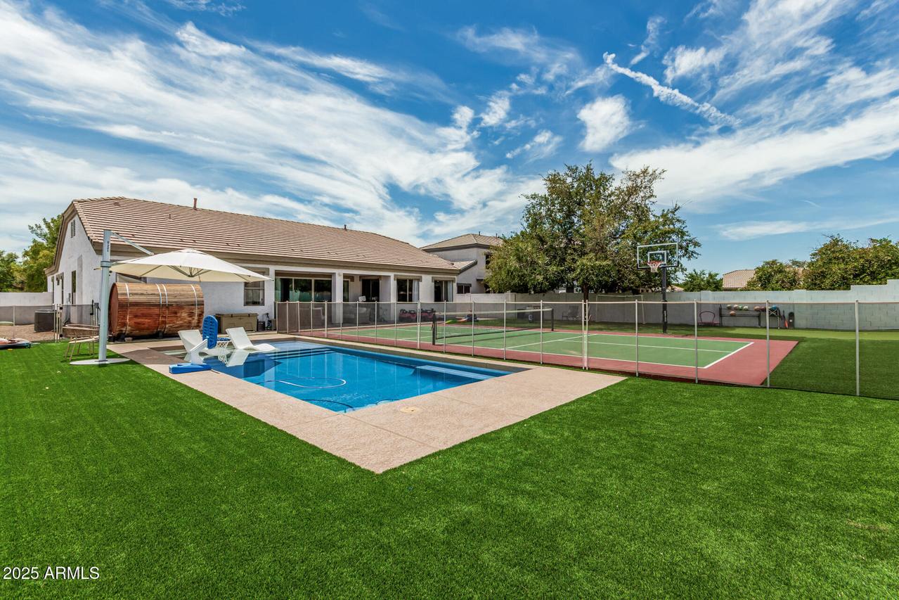 3000 E Parkview Dr., Gilbert, AZ 85295