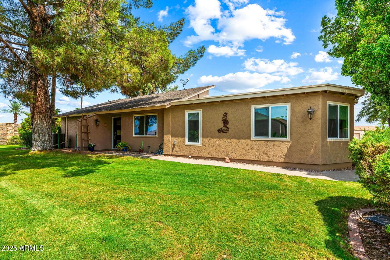 29 Leisure World, Mesa, AZ 85206