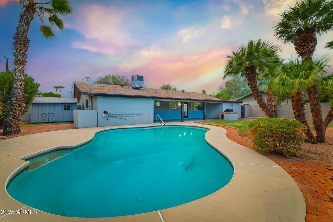 11020 N 39th St., Phoenix, AZ 85028