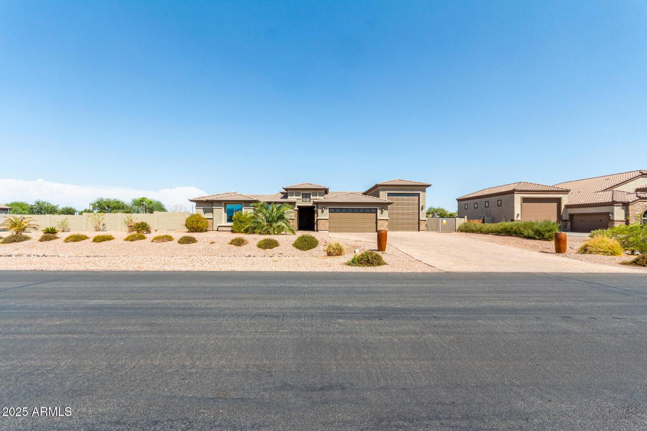 6523 N 135th Dr., Glendale, AZ 85307