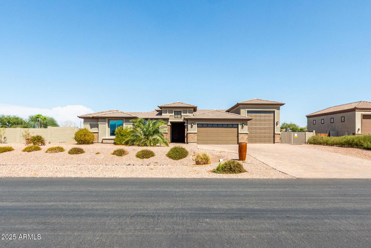 6523 N 135th Dr., Glendale, AZ 85307