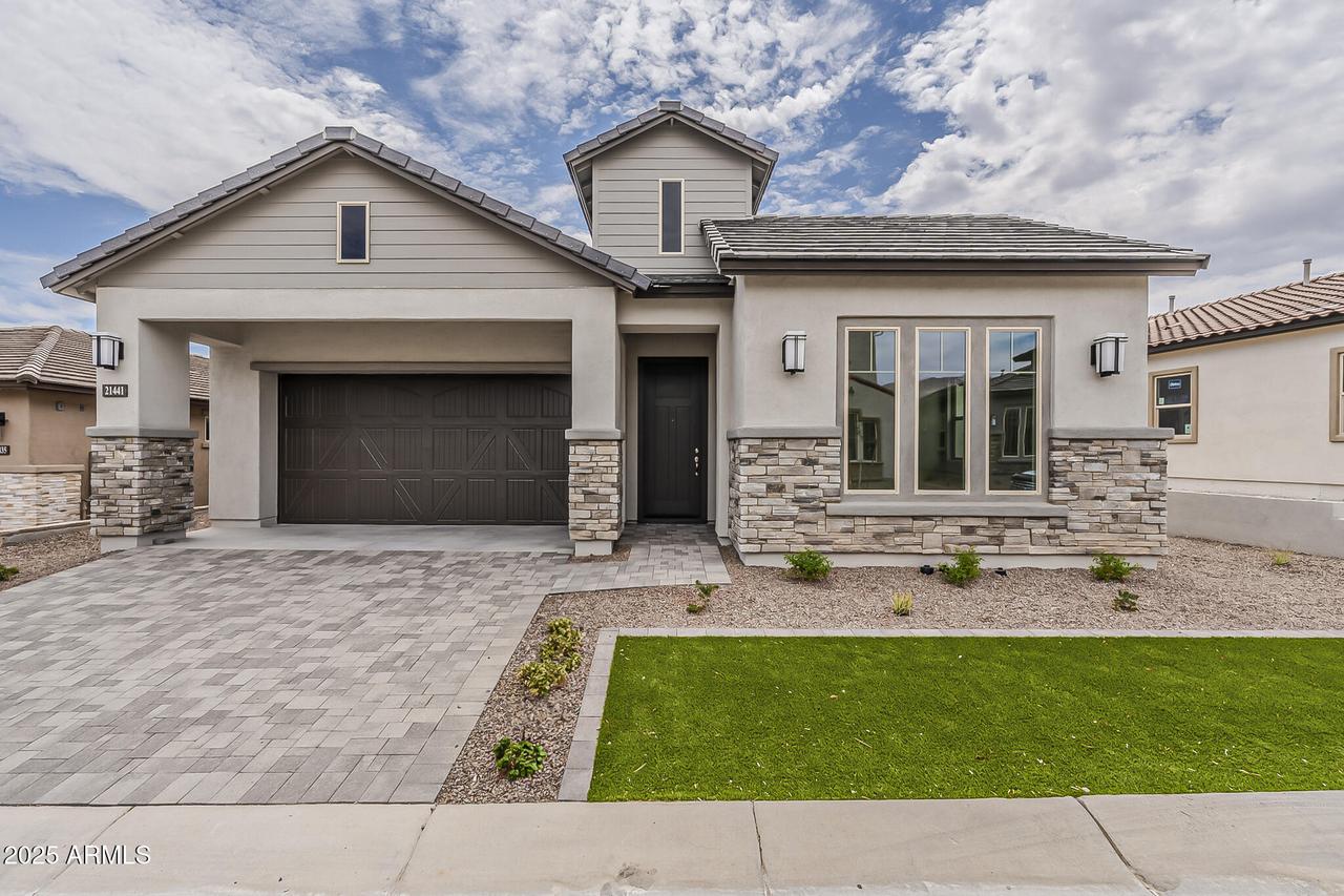 21441 W Meadowbrook Ave., Buckeye, AZ 85396