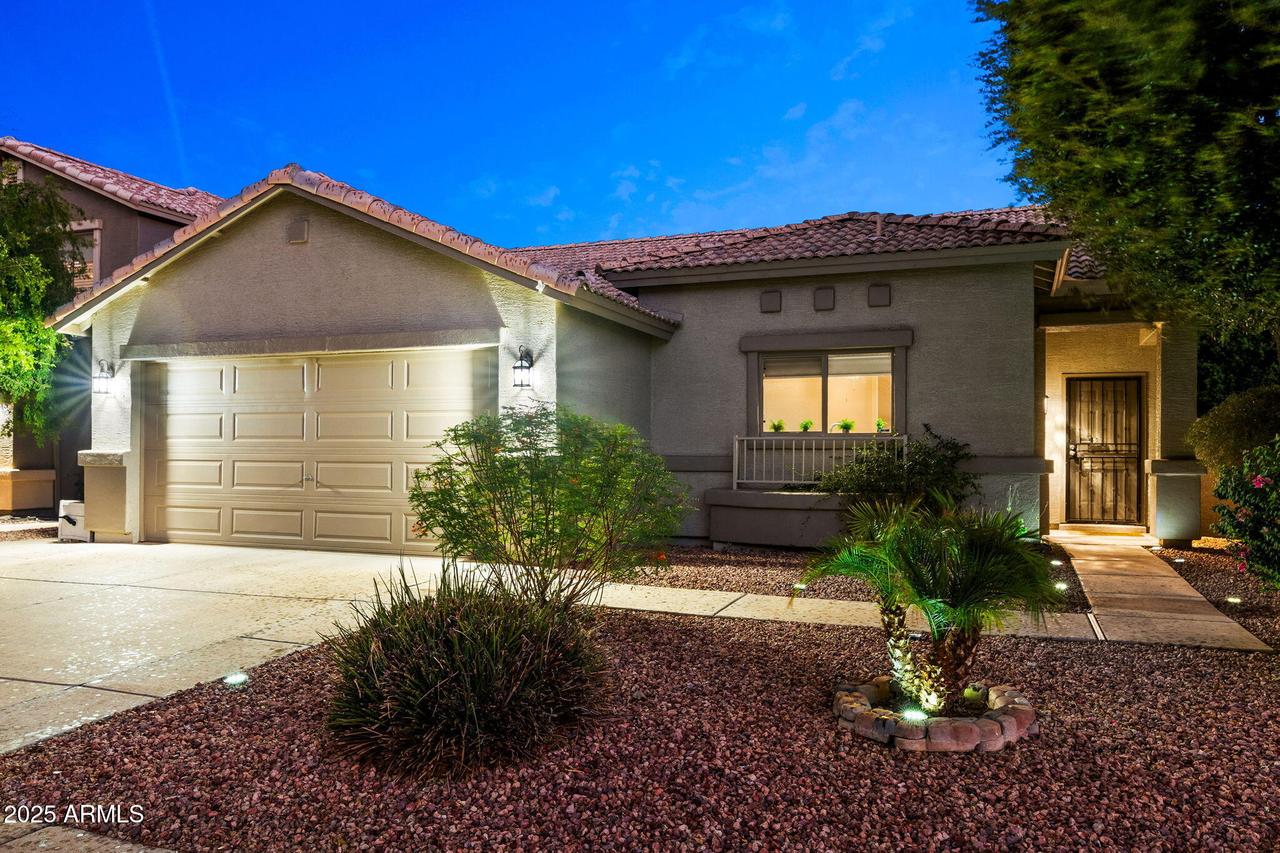 2715 E Fawn Dr., Phoenix, AZ 85042