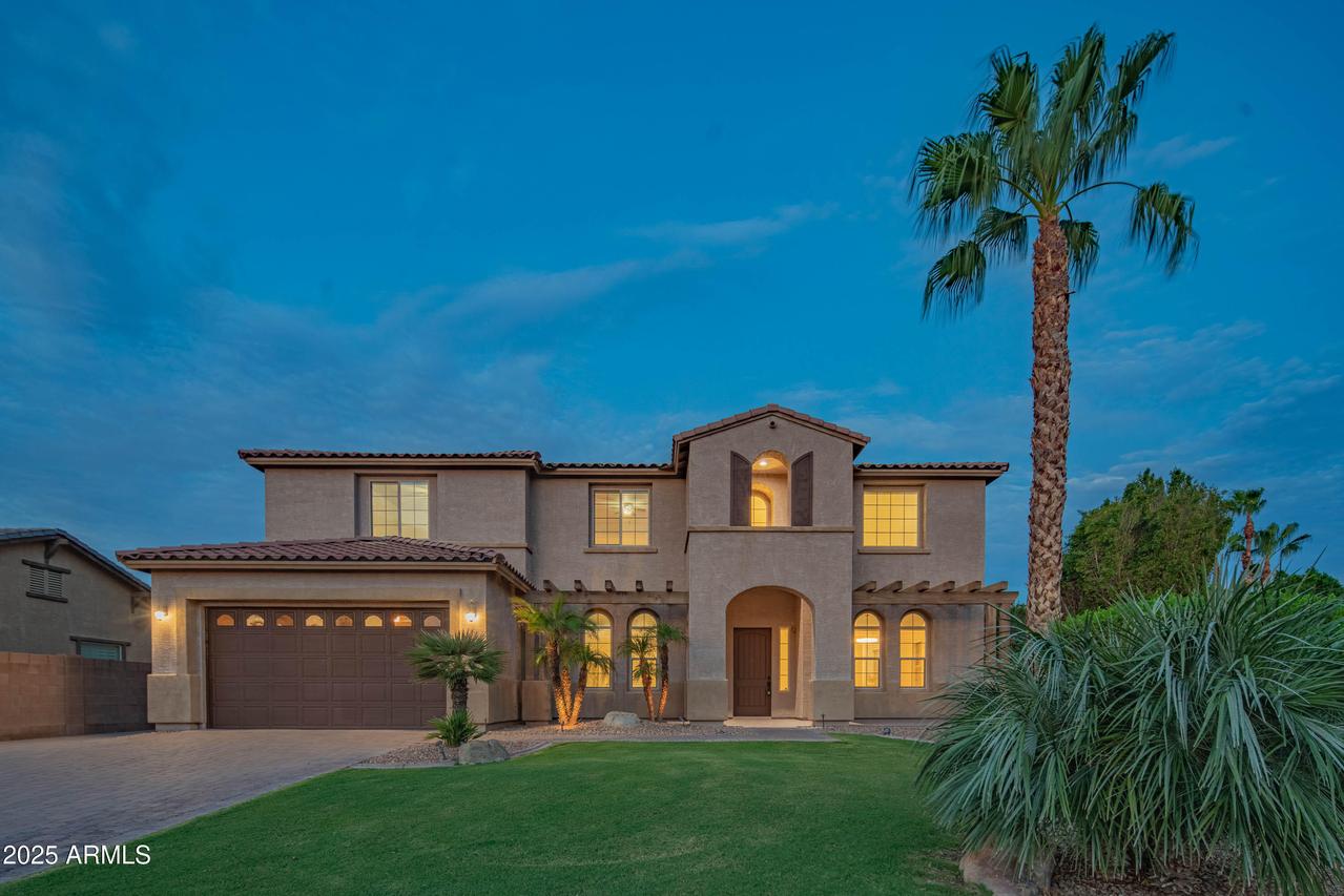 2073 S Navajo Ct., Chandler, AZ 85286