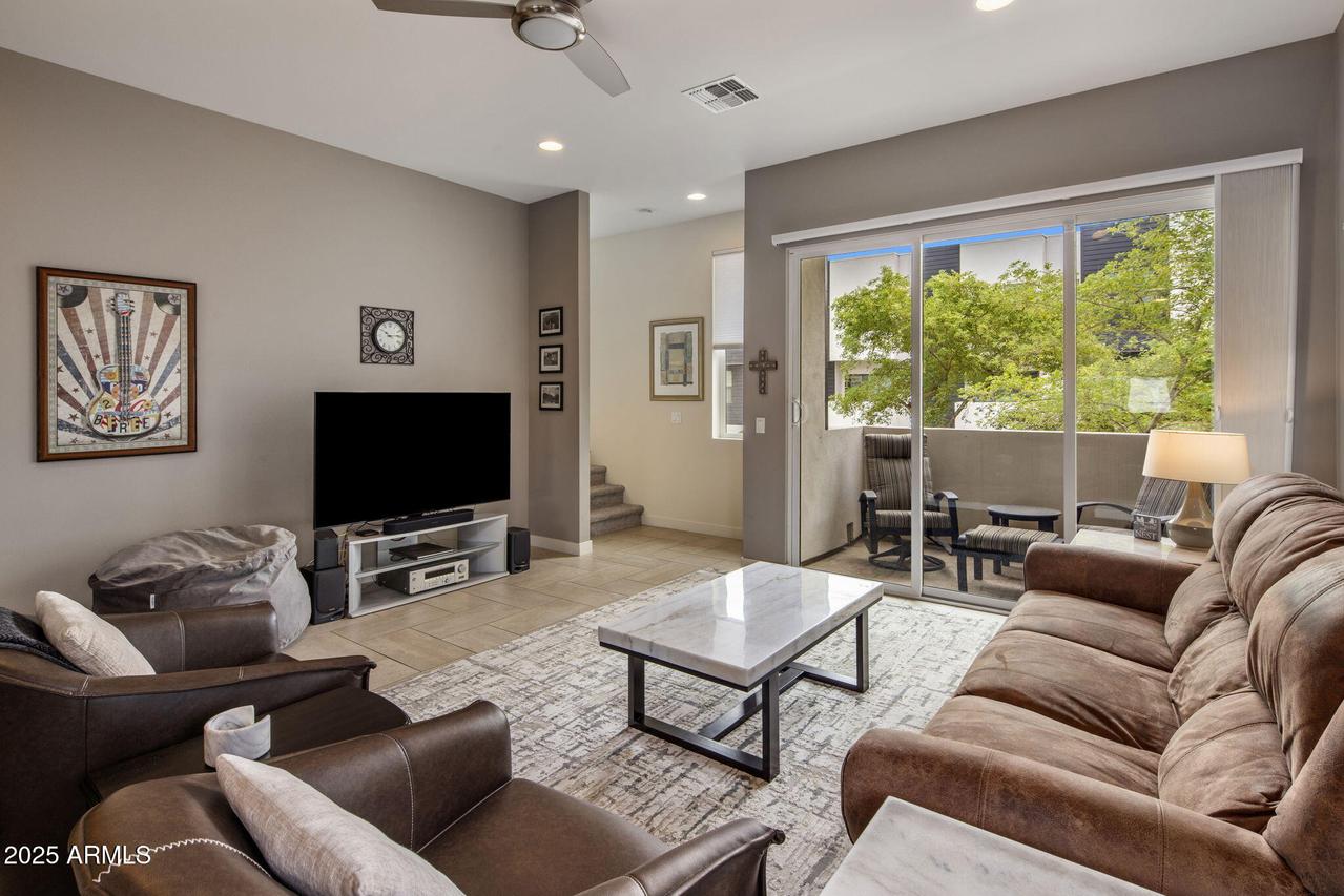 325 E Coronado Rd. #19, Phoenix, AZ 85004
