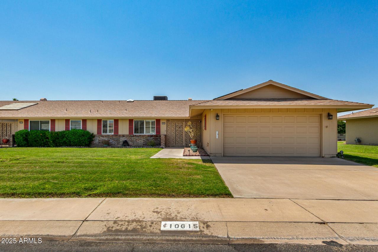10615 W Roundelay Cir., Sun City, AZ 85351