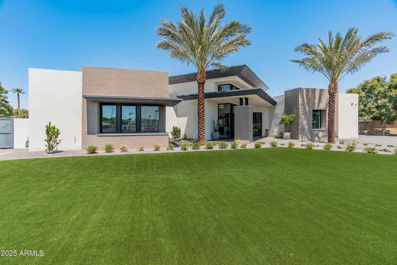 5538 E Lafayette Blvd., Phoenix, AZ 85018