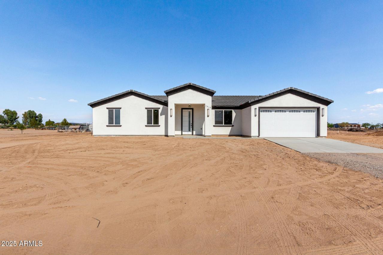 1313 S 369th Ln., Tonopah, AZ 85354