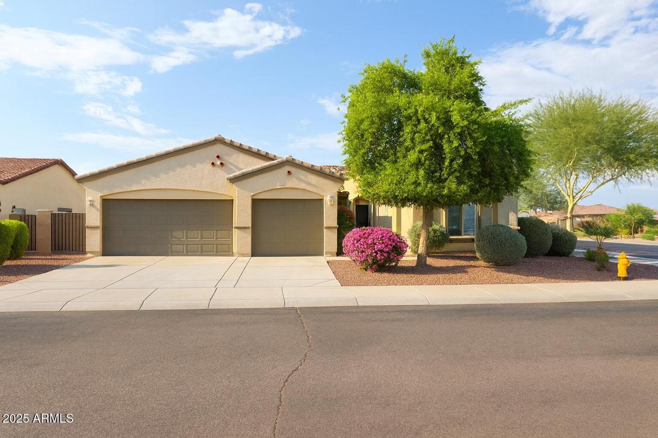 9916 W Wizard Ln., Peoria, AZ 85383