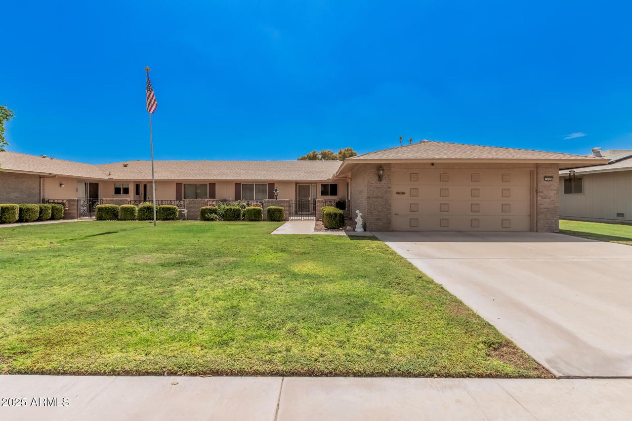 9705 W Oak Ridge Dr., Sun City, AZ 85351