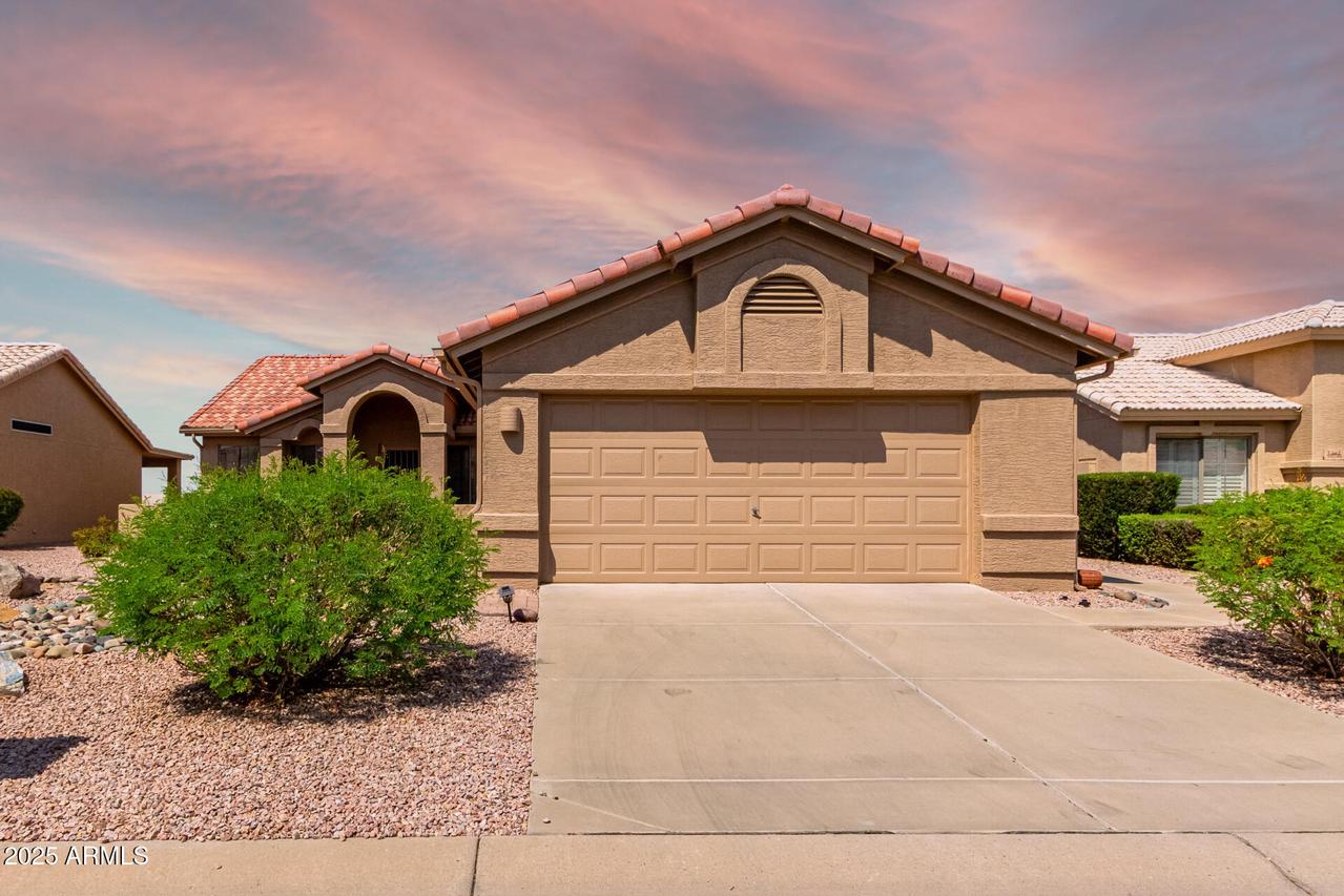 24414 S Starcrest Dr., Sun Lakes, AZ 85248