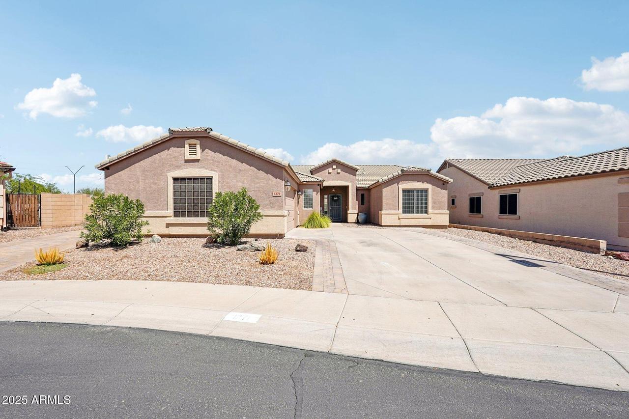 1271 S 229th Ave., Buckeye, AZ 85326