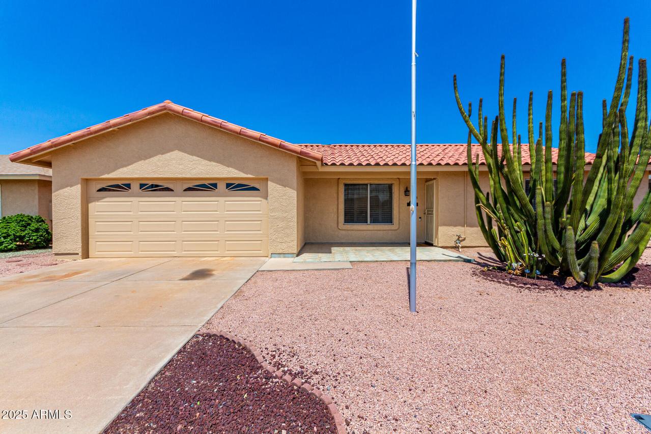 834 Leisure World, Mesa, AZ 85206