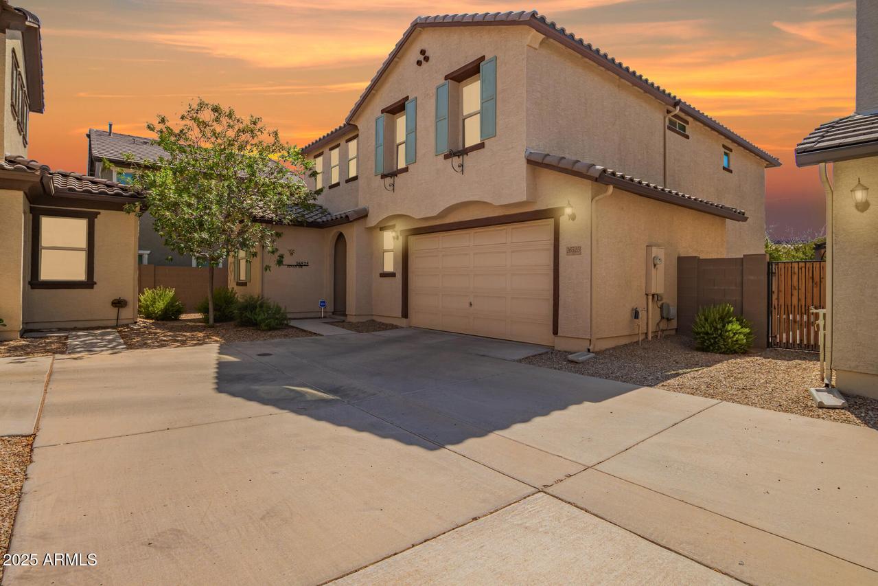 16525 W Jenan Dr., Surprise, AZ 85388