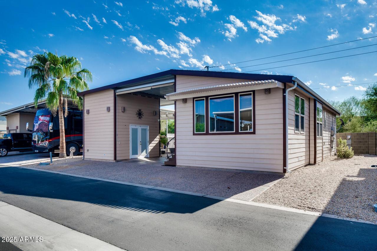 17200 W Bell Rd. #1048, Surprise, AZ 85374