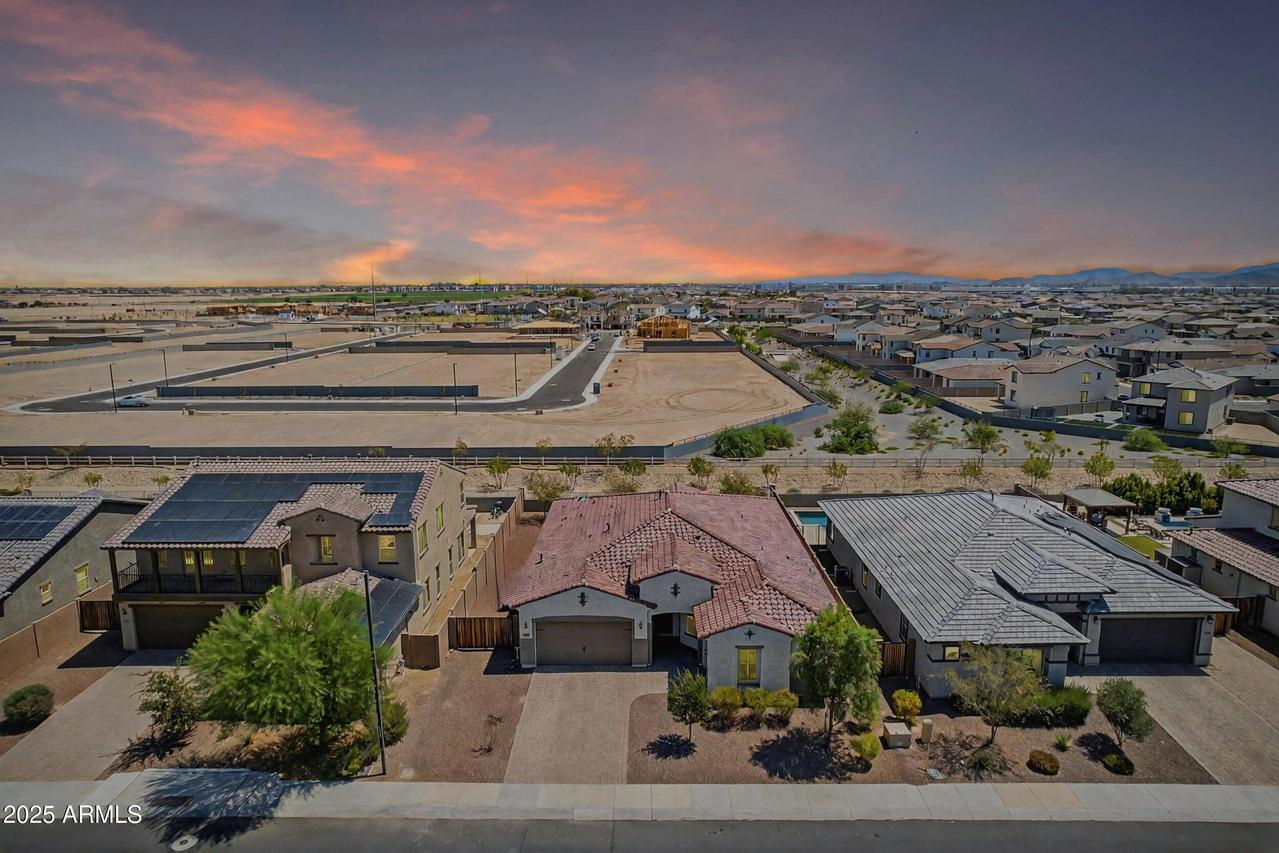 3405 S 183rd Dr., Goodyear, AZ 85338
