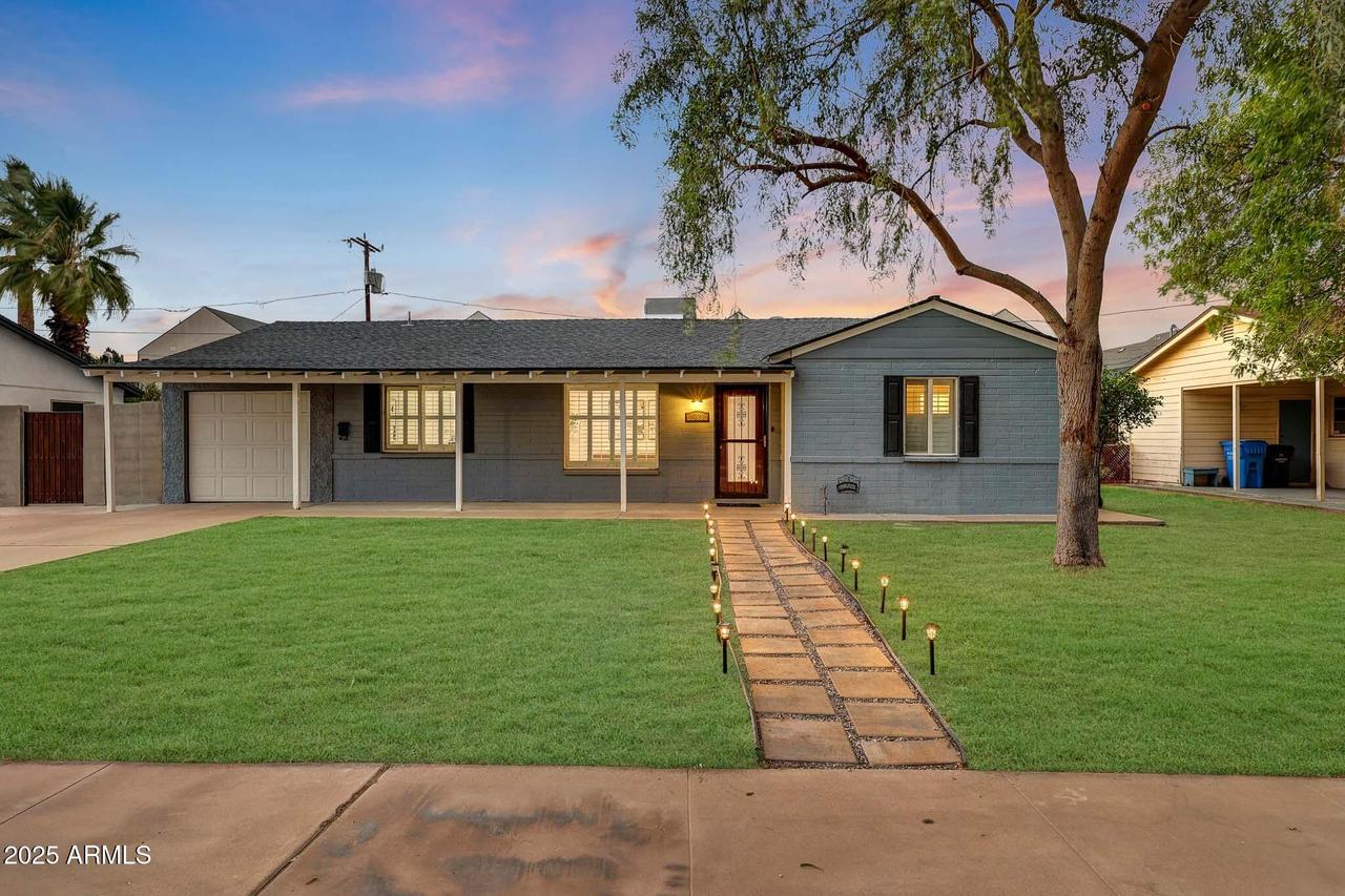 1320 E Palo Verde Dr., Phoenix, AZ 85014