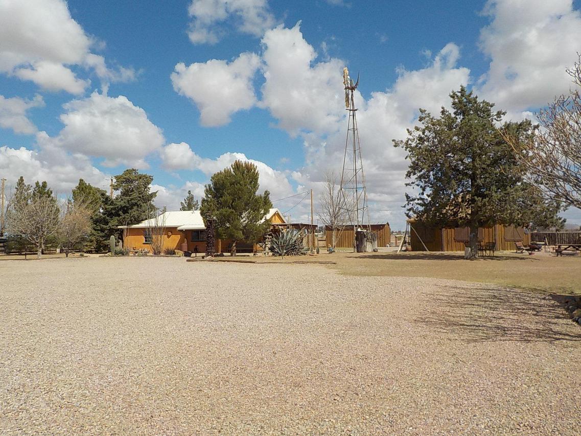 10023 N Bell Rd., Elfrida, AZ 85610