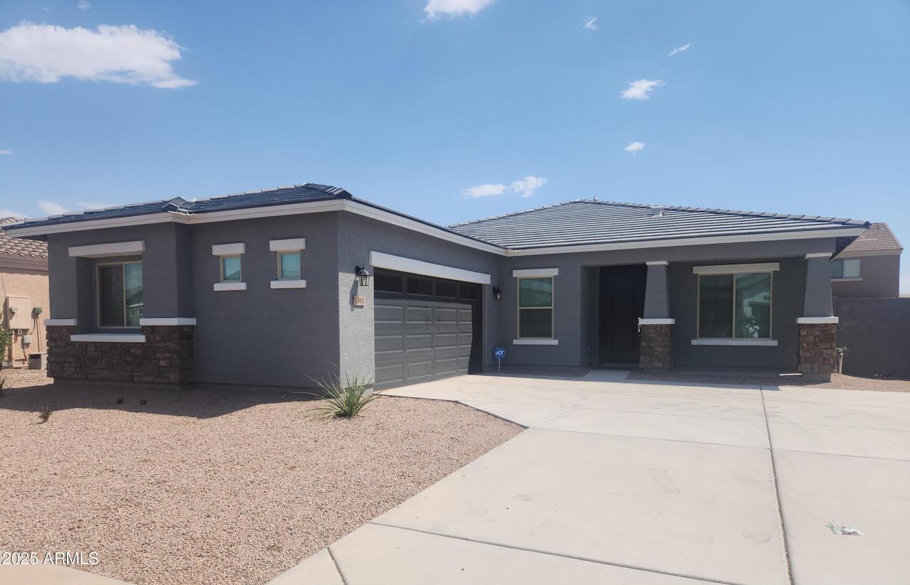 1361 E Avenida Kino #B-D, Casa Grande, AZ 85122