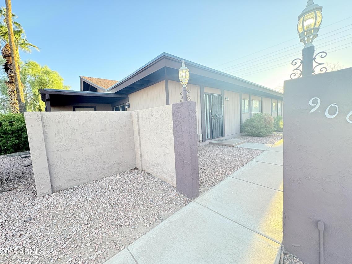 906 S Acapulco Ln. #UNIT A, Tempe, AZ 85281