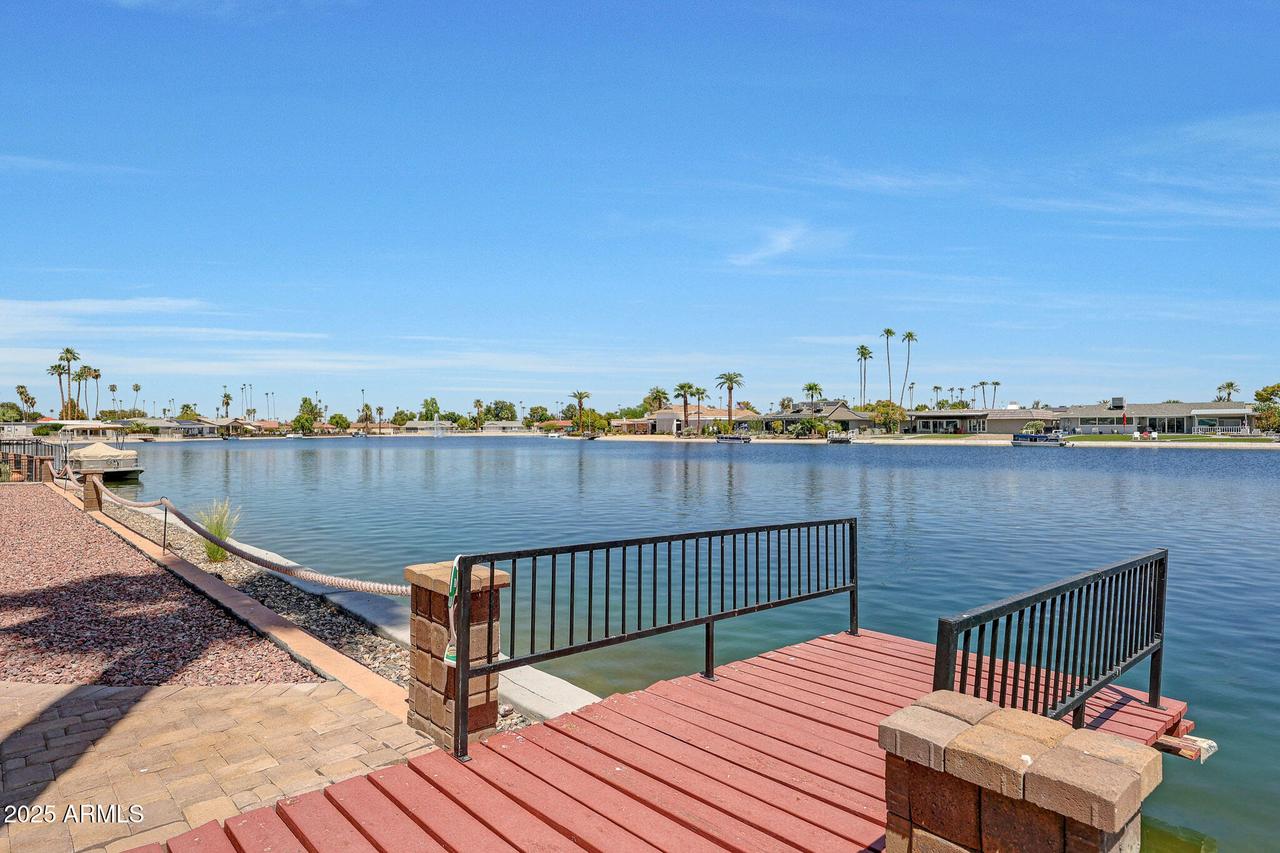 10614 W Emerald Point, Sun City, AZ 85351