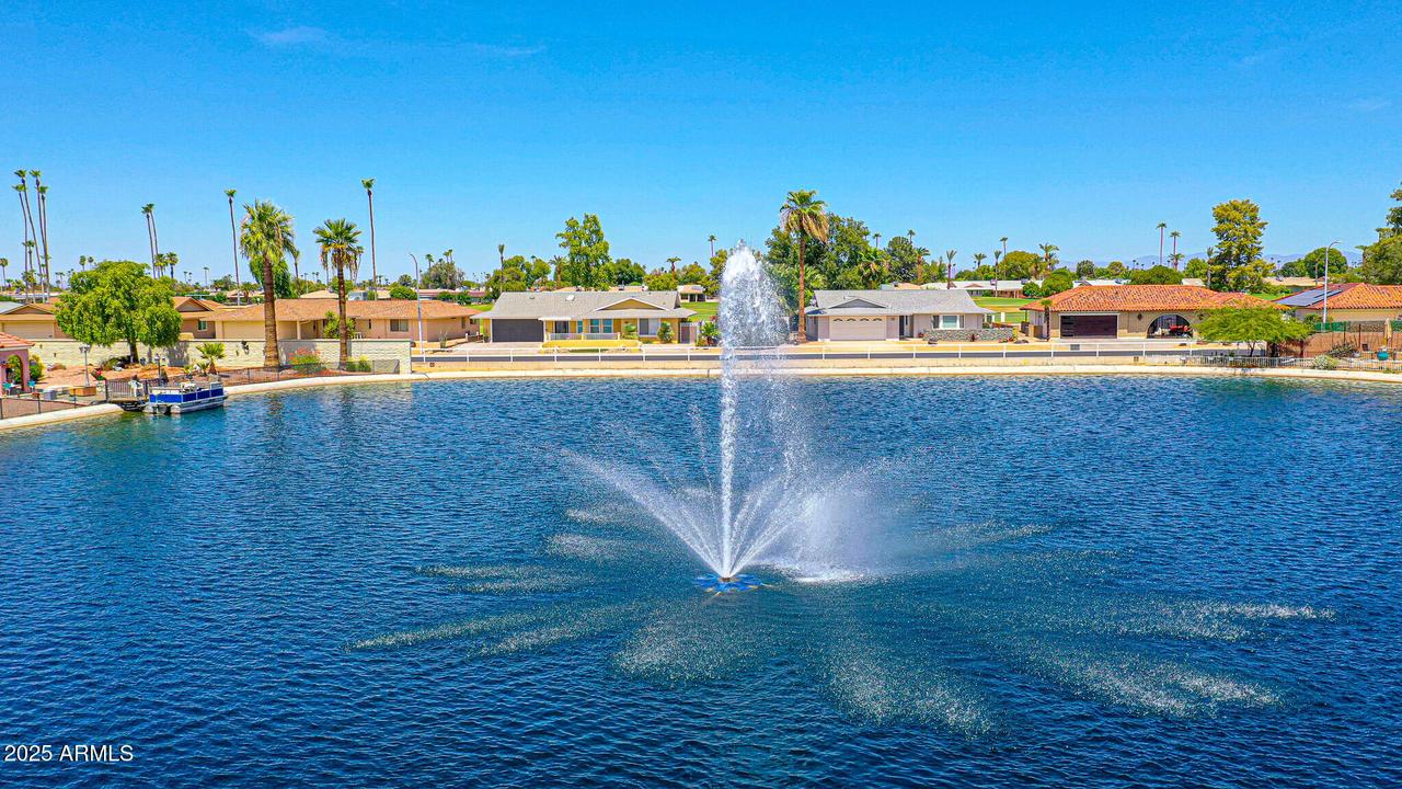 10614 W Emerald Point, Sun City, AZ 85351