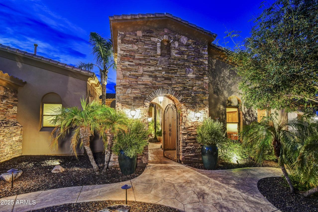 8906 E Ann Way, Scottsdale, AZ 85260