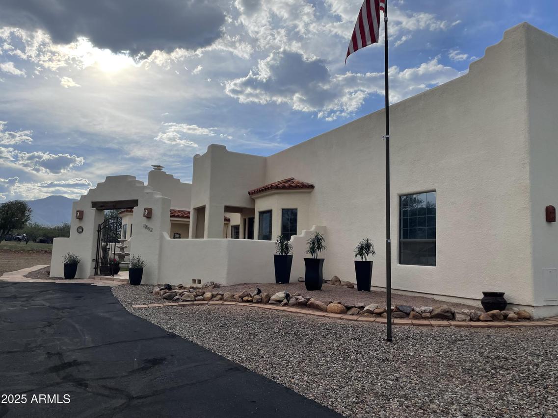 1911 E Choctaw Dr., Sierra Vista, AZ 85650