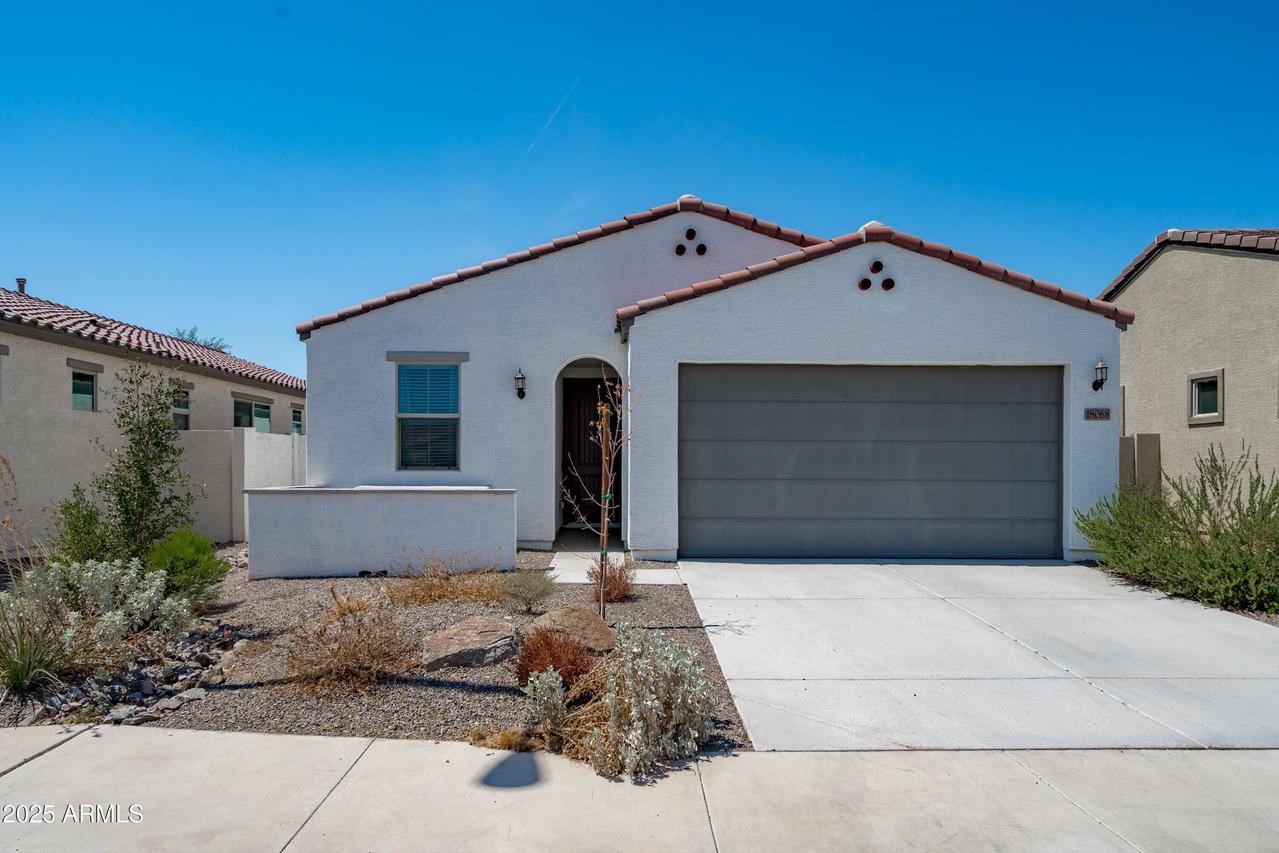 18068 W Amber Ridge Way, Goodyear, AZ 85338