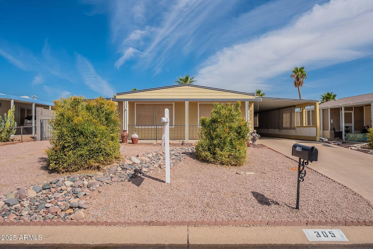 305 S 72nd Pl., Mesa, AZ 85208