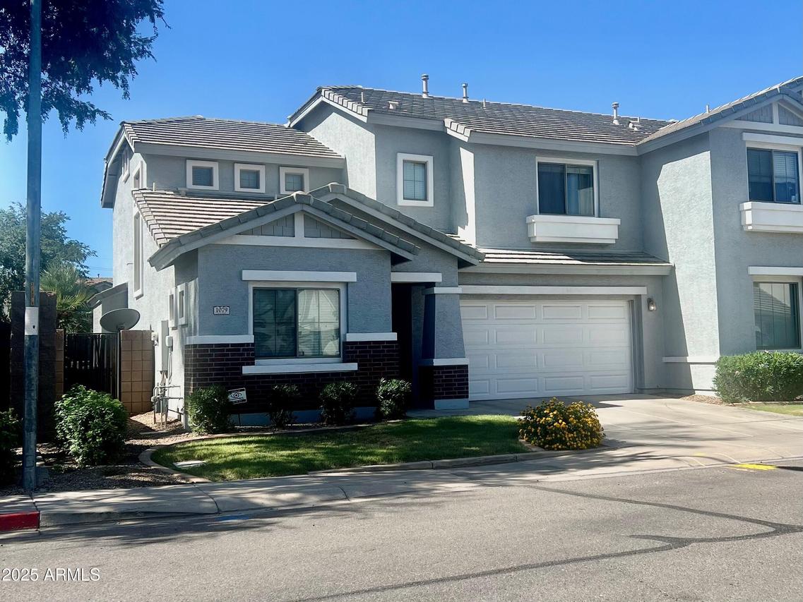 1079 E Iris Dr., Chandler, AZ 85286