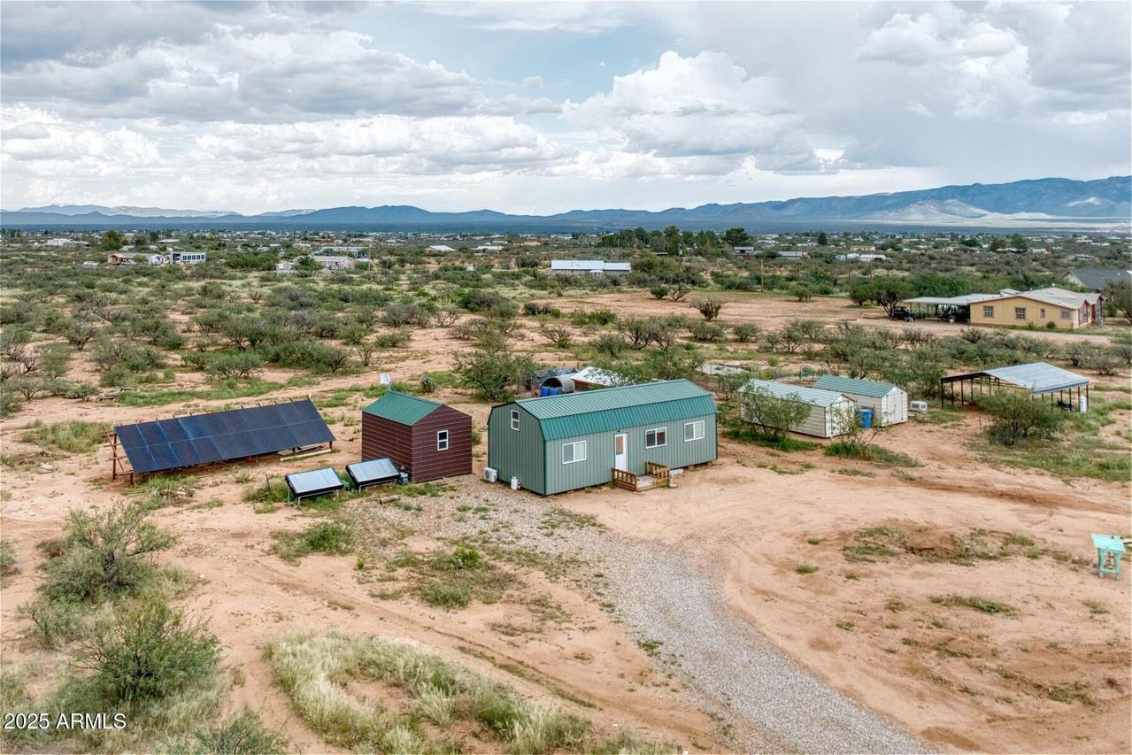 8127 E Chippewa St., Hereford, AZ 85615