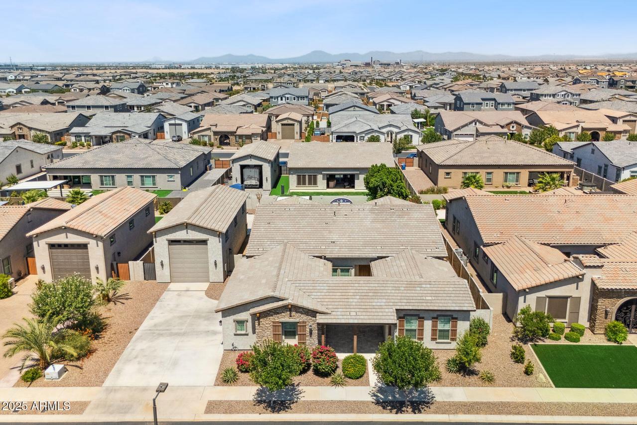 22886 E Russet Rd., Queen Creek, AZ 85142