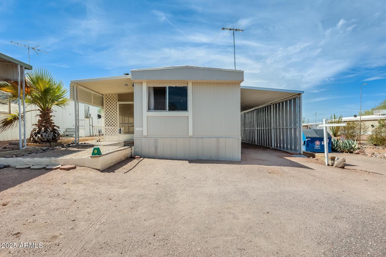 939 N Acacia Rd. #8, Apache Junction, AZ 85119