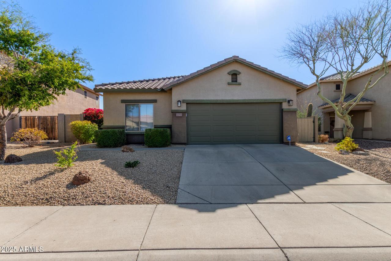 40915 N Columbia Tr., Anthem, AZ 85086