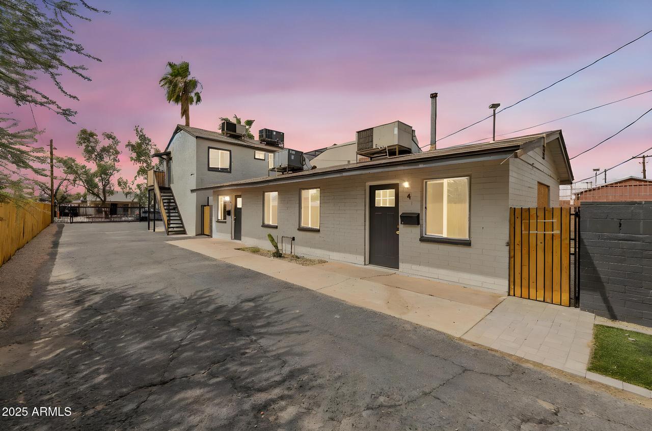 1330 W Fillmore St., Phoenix, AZ 85007